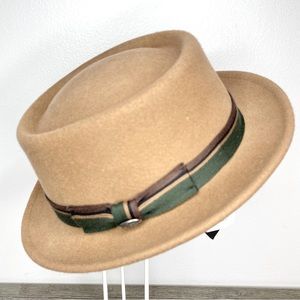 Bailey of Hollywood Klaxon Wool Pork Pie Hat, Tan, X-Large w/ Feather (NWT).